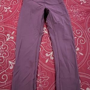 Lululemon High Rise crop 21”